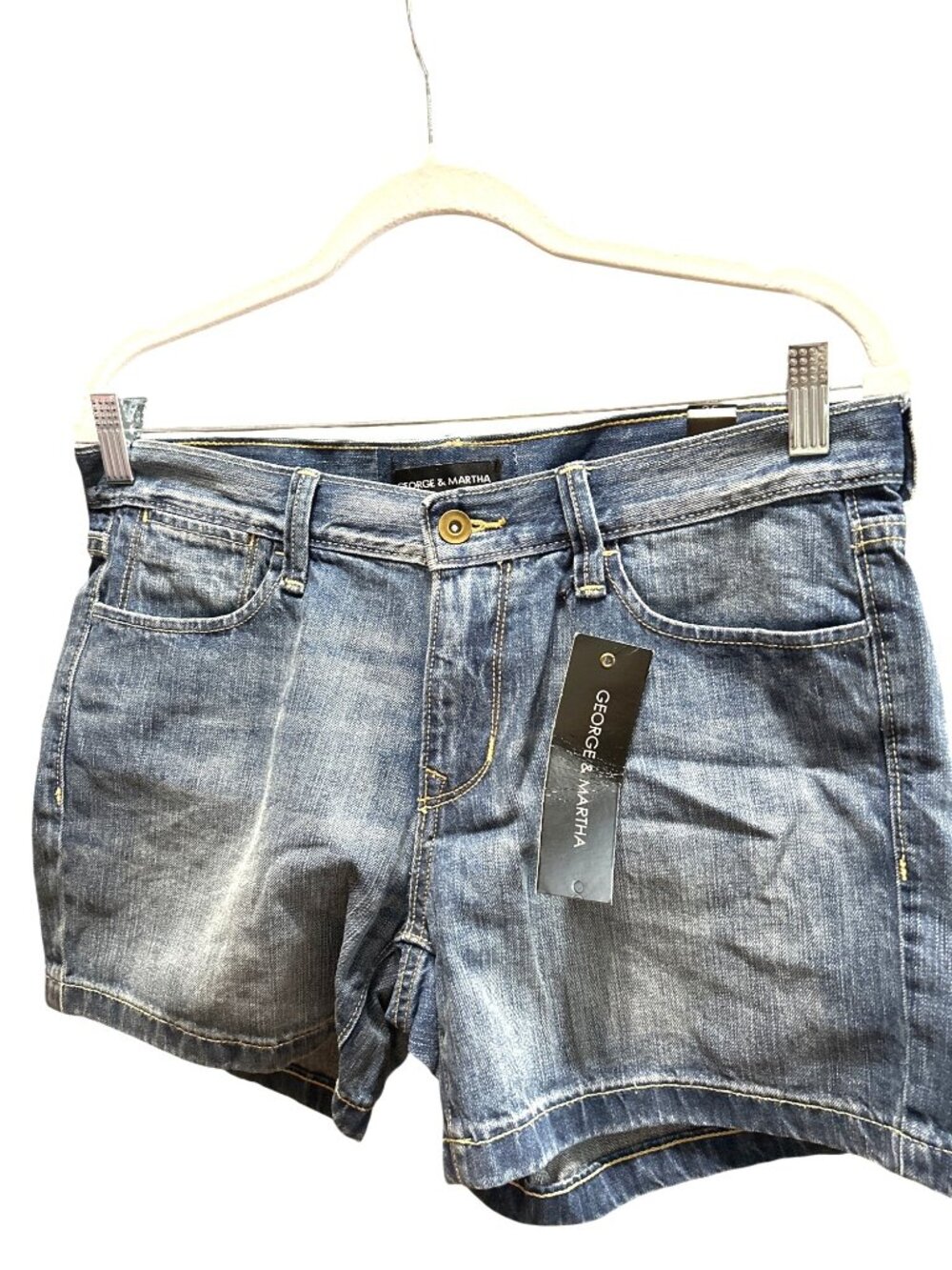 George and Martha Womens Shorts L4343 Diane Jeans 5 Pocket Med Wash Size 35 NWT